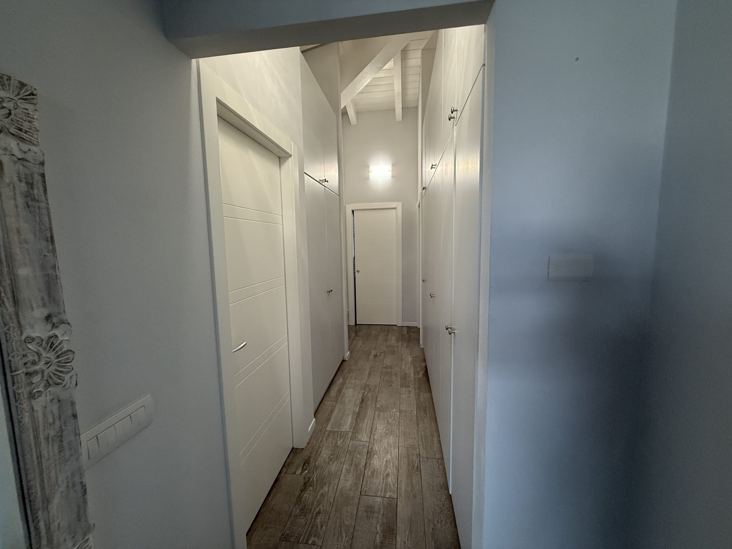 Appartamento al piano secondo con terrazzo