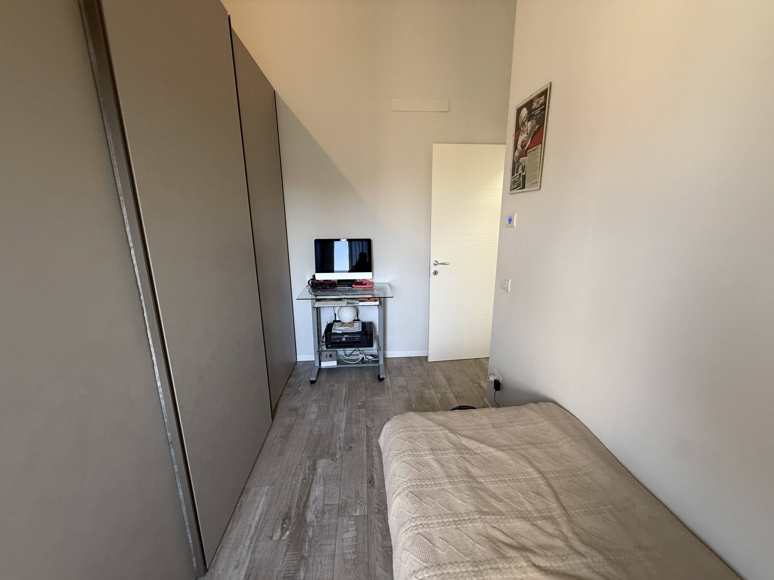 Appartamento al piano secondo con terrazzo