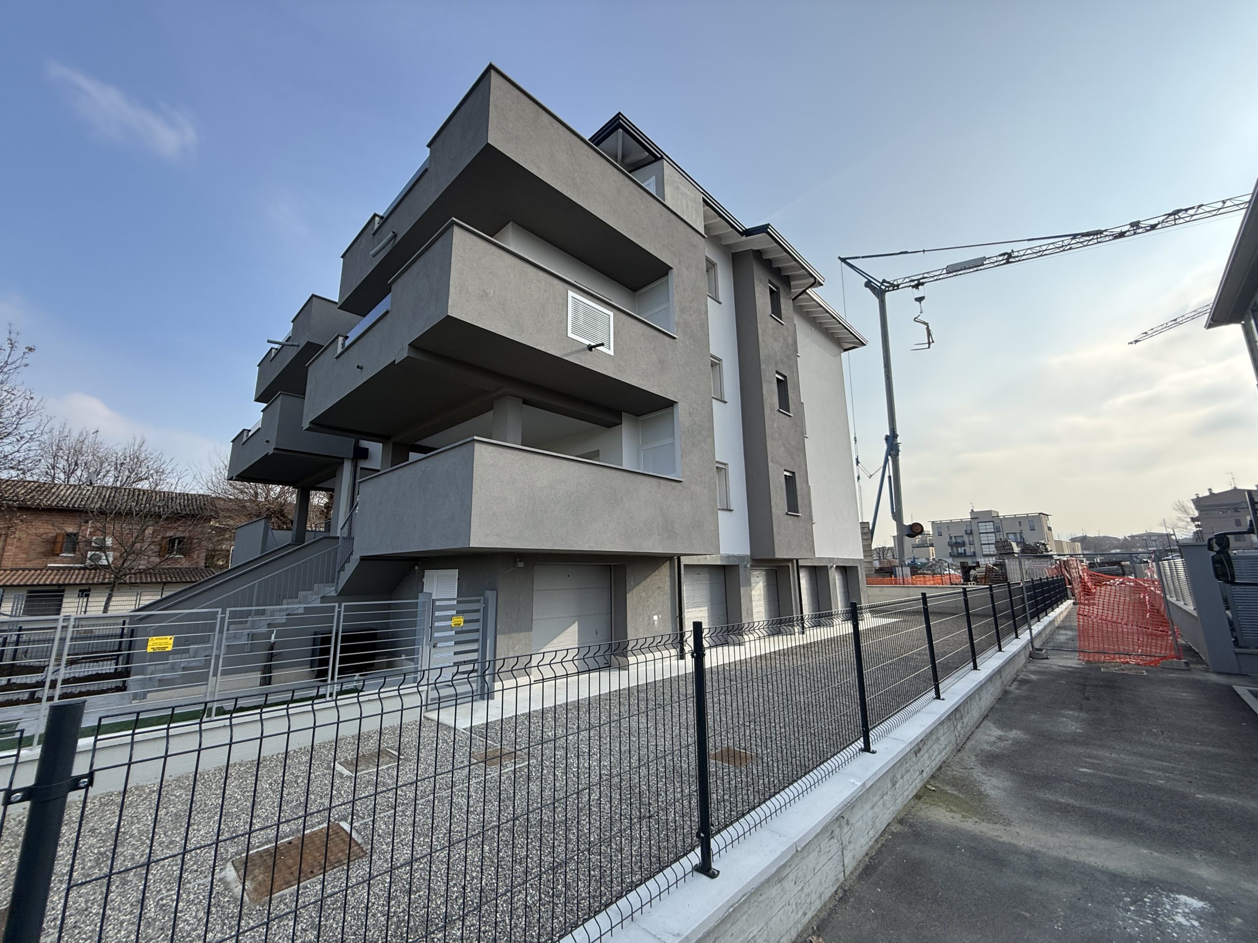 Appartamento trilocale con balcone di nuova costruzione