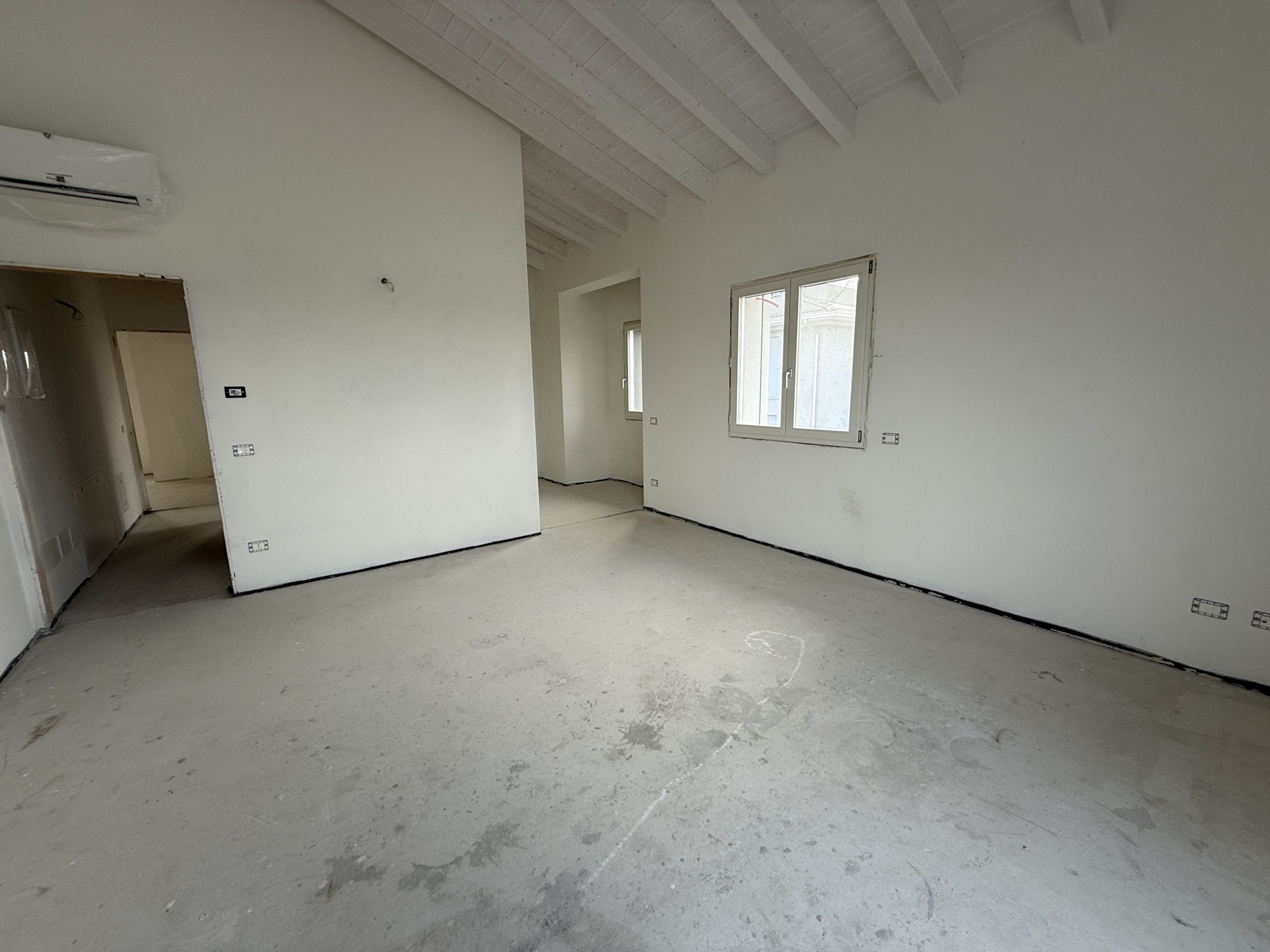 Attico con terrazzo panoramico