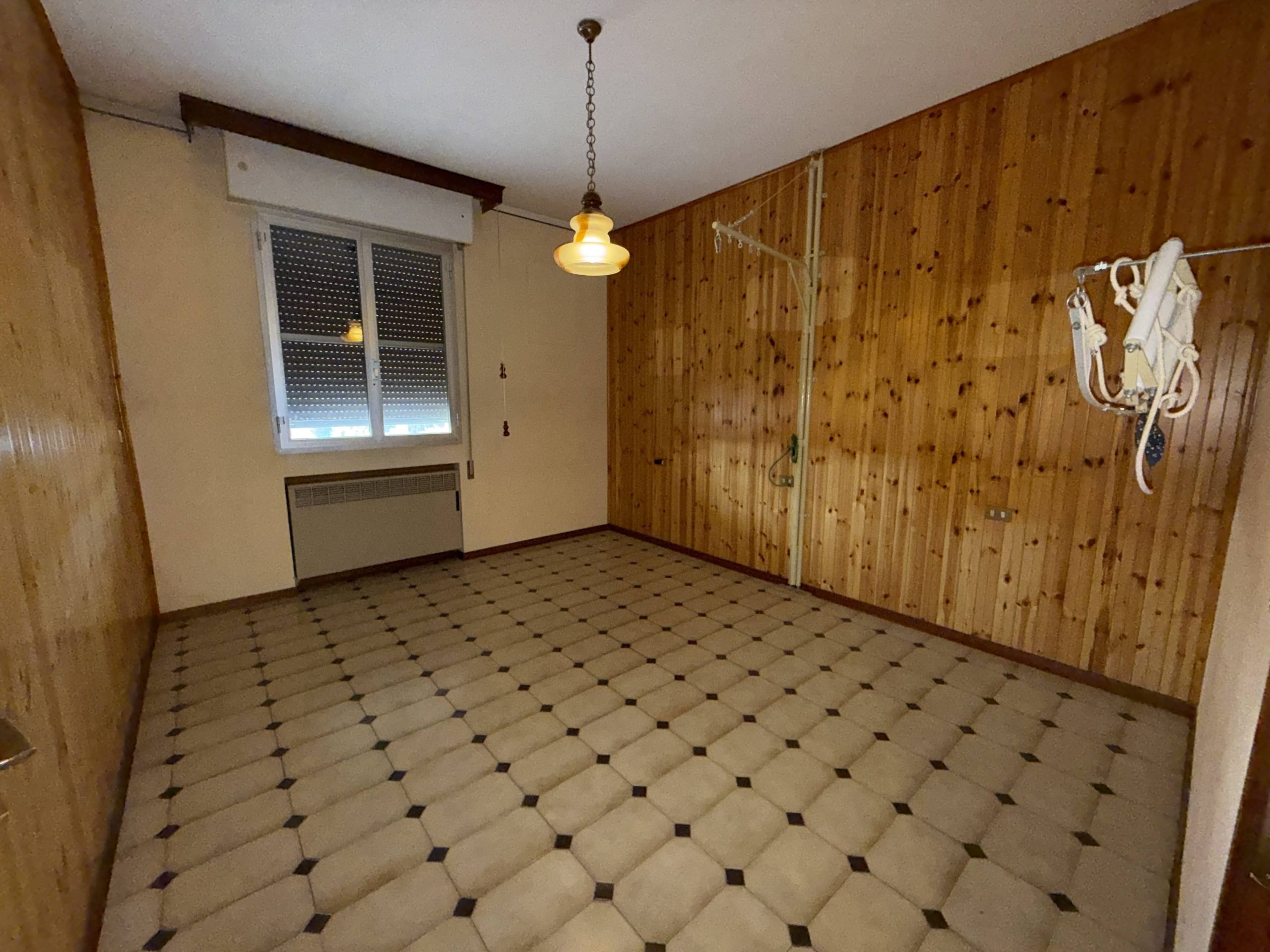 Casa indipendente con laboratorio