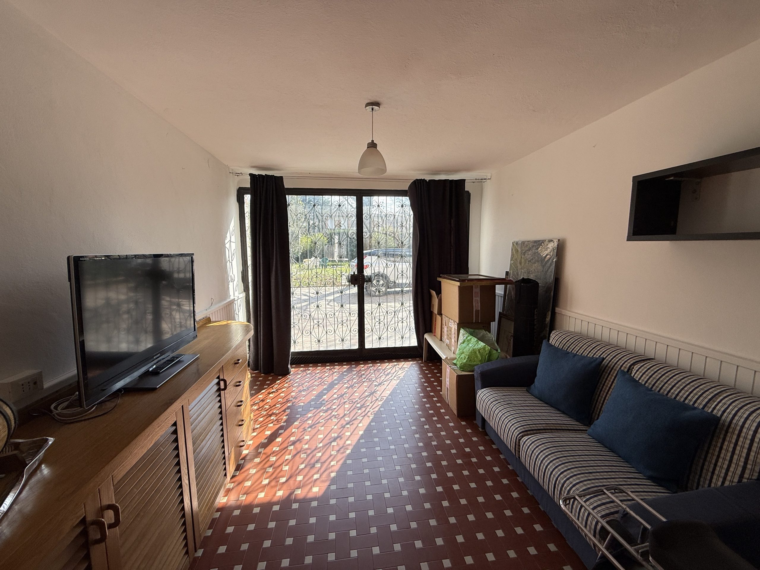 Splendida Porzione di Bifamiliare con Giardino Privato