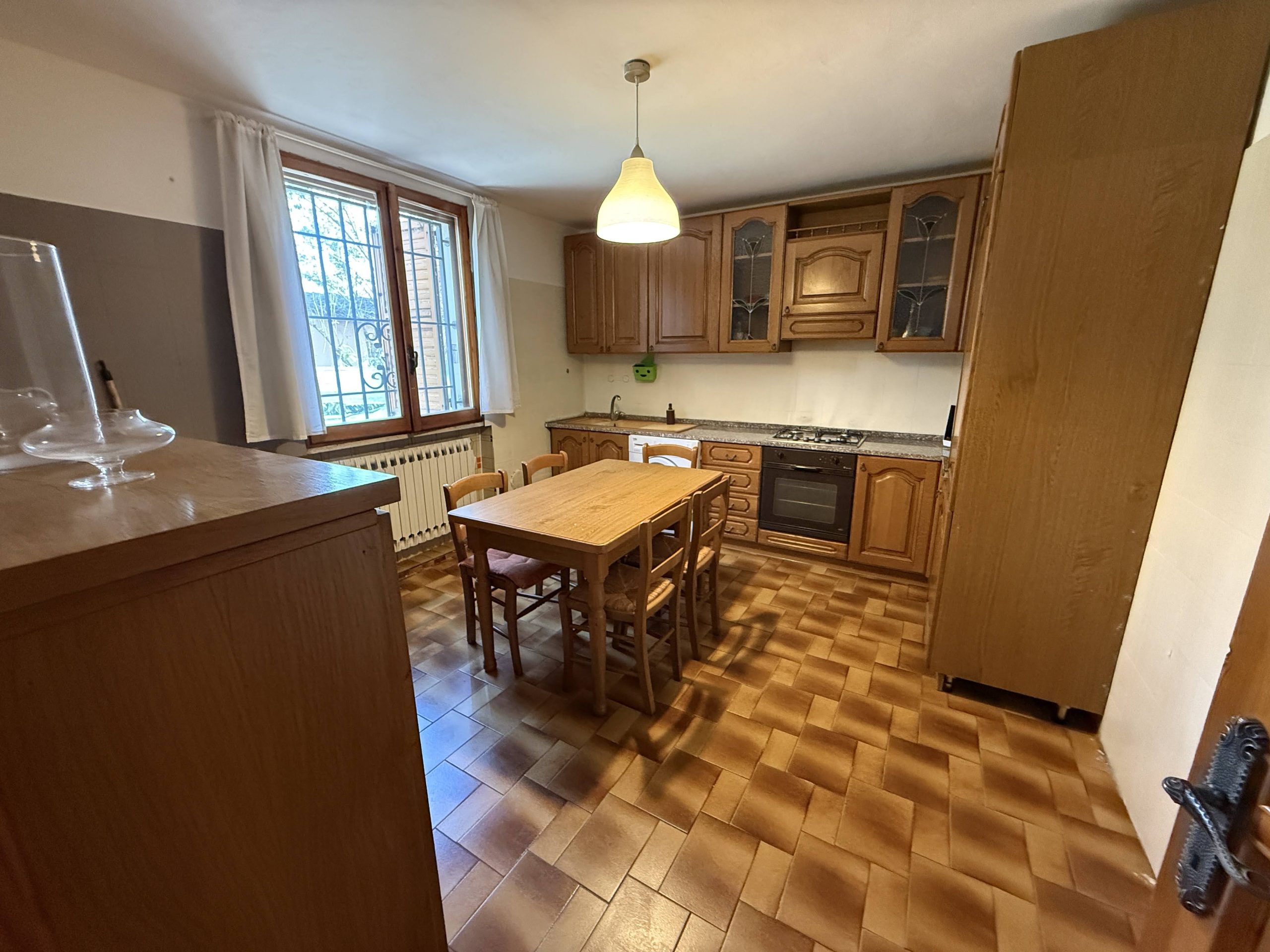 Splendida Porzione di Bifamiliare con Giardino Privato