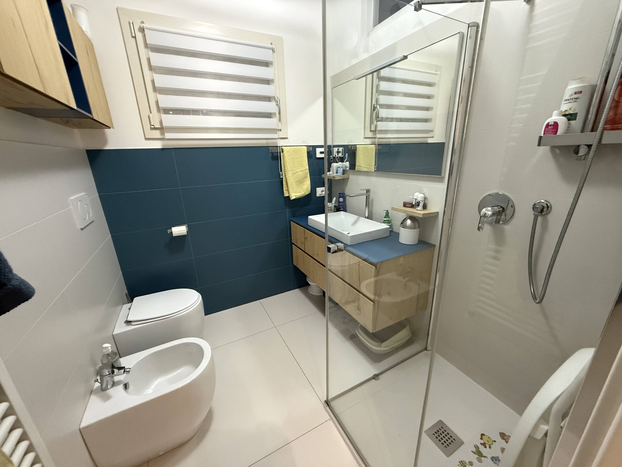 Appartamento indipendente con giardino privato Appartamento indipendente con giardino privato