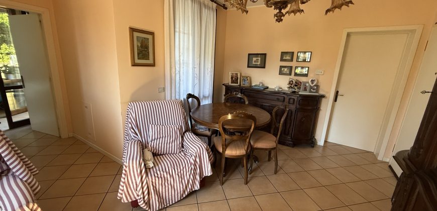 Alloggio con terrazzo